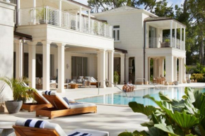 Villa Tamarindo Luxury Beachfront Villa